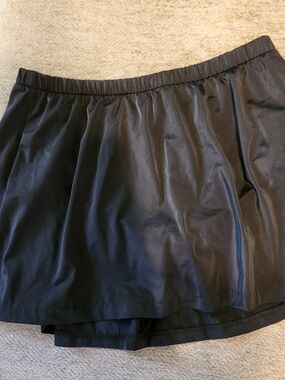 Tropical Escape Black Elastic-Waist Skirt